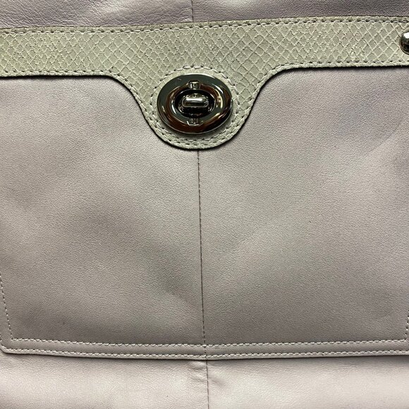Coach Penelope Lavender Shoulder Bag - Picture 9 of 10